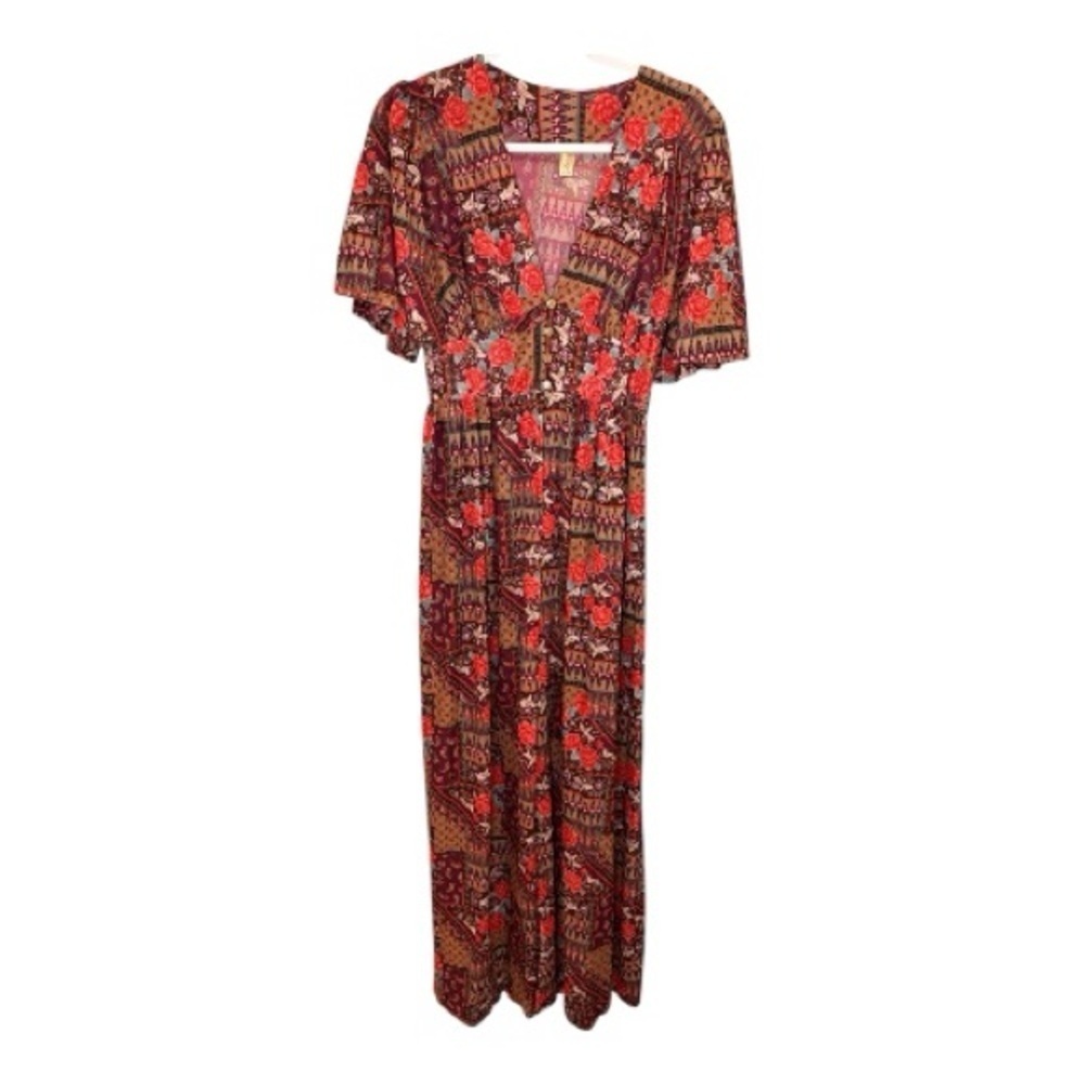 Elegant Floral Pajama Set in Red and Brown - Picture 3 of 4